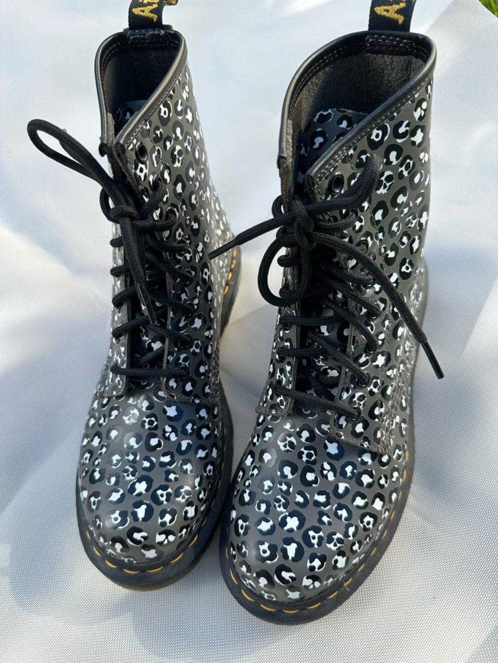 Dr. Martens Black & White Gunmetal 1460 loud leopard leather lace up boot women